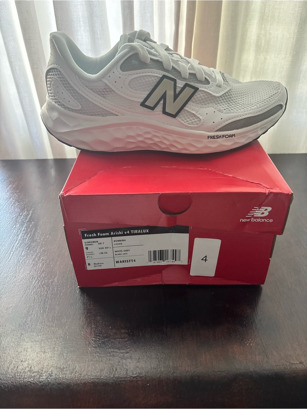 New Balance Fresh Foam Arishi v4 Tiralux Sneaker